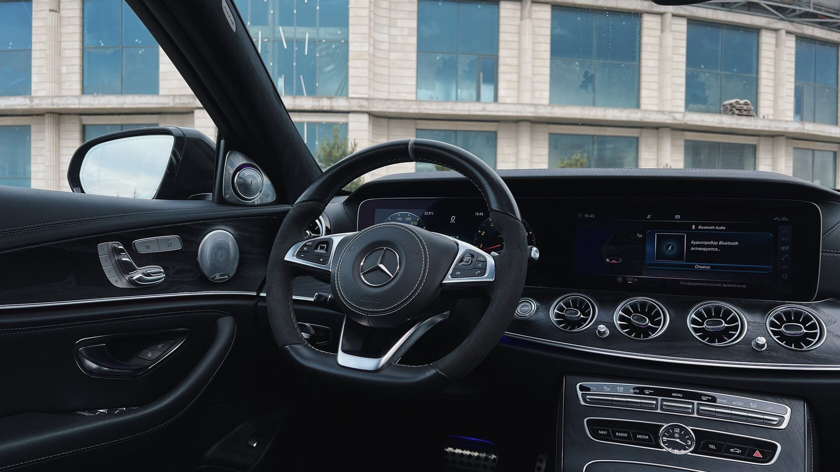 Mercedes-Benz E200 Brabus (2023) — фото 3